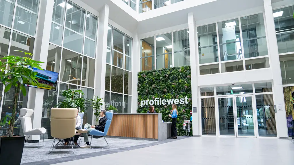 Profile West Reception Offices Brentford 1